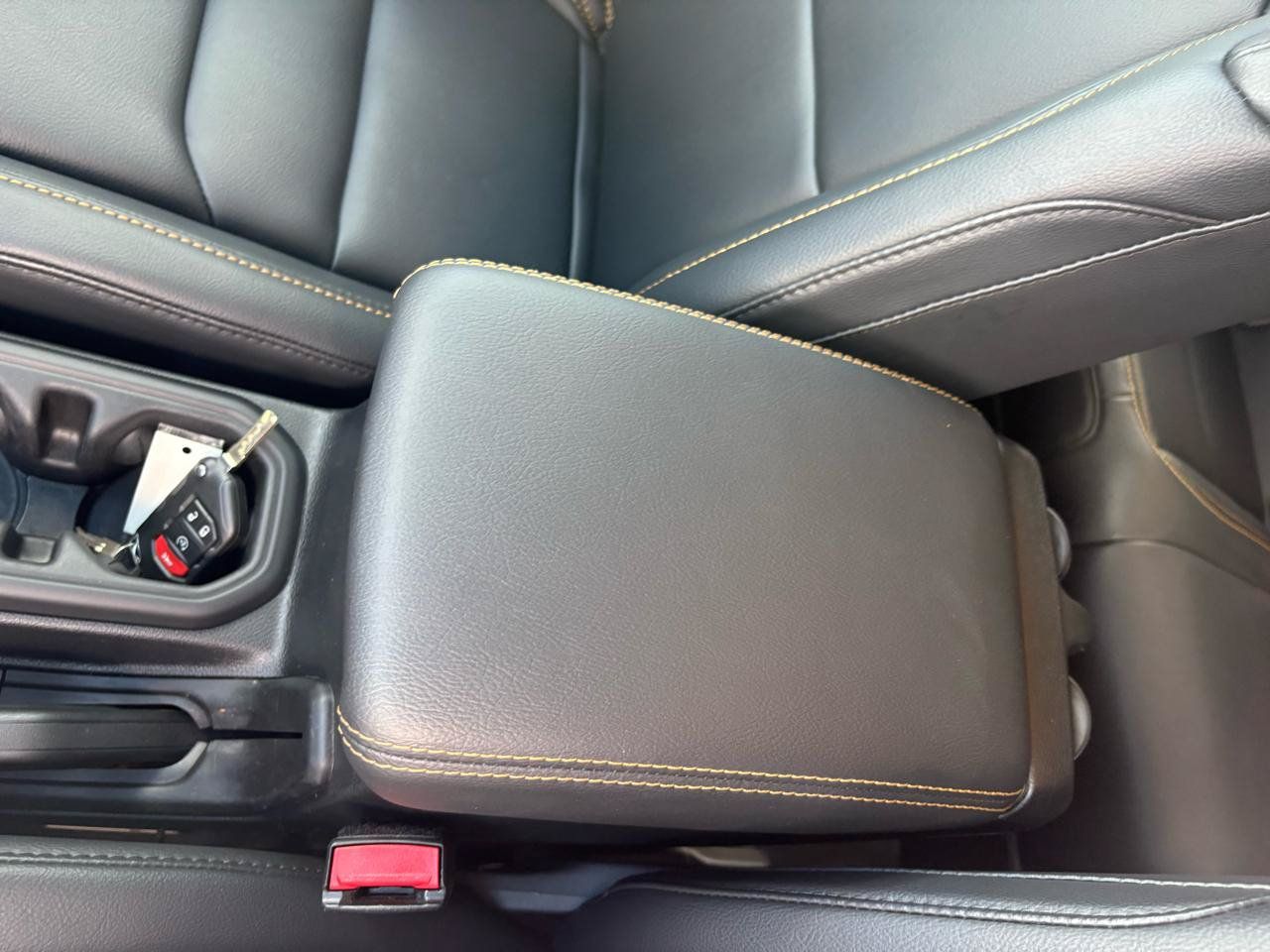 Used 2025 Jeep Gladiator Sport AWD/4WD image 40