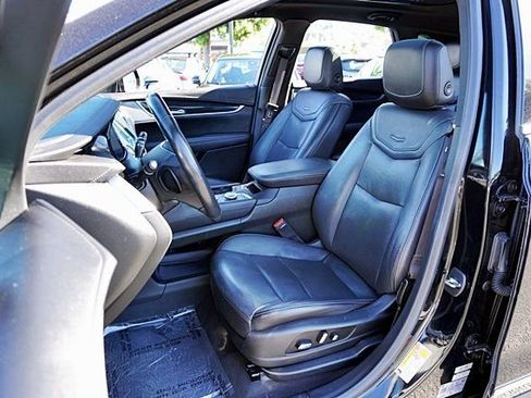 Used 2023 Cadillac XT5 Premium Luxury image 15