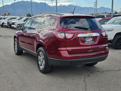 Used 2015 Chevrolet Traverse LT AWD/4WD image 5
