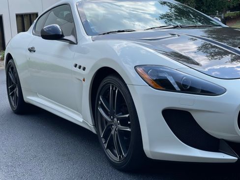 Used 2017 Maserati GranTurismo MC Centennial image 20