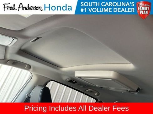 New 2026 Honda Odyssey Touring image 7