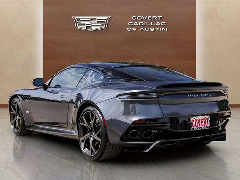 Used 2019 Aston Martin DBS Superleggera RWD image 3