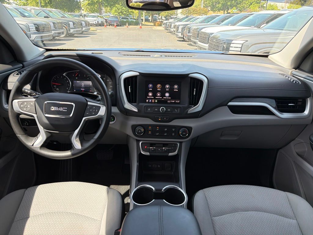 Used 2024 GMC Terrain SLE FWD image 28