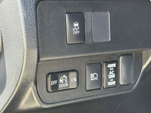 Used 2023 Toyota Tacoma TRD Off-Road w/ Black Out Package (TMS) AWD/4WD image 26
