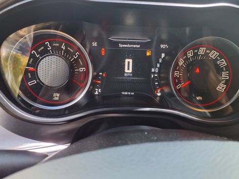 Used 2021 Dodge Challenger SXT RWD image 24