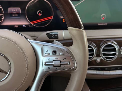 Used 2018 Mercedes-Benz S 560 4MATIC Sedan image 28