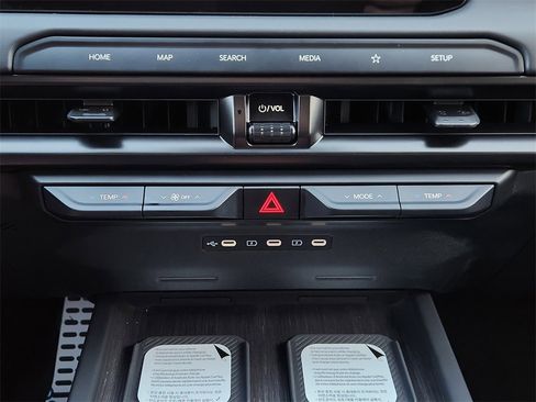 New 2027 Kia Telluride SX Prestige X-Line image 14