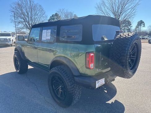 Used 2022 Ford Bronco Black Diamond image 3