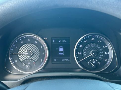 Used 2019 Hyundai Elantra SEL image 18