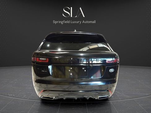 Used 2021 Land Rover Range Rover Velar R-Dynamic S image 6