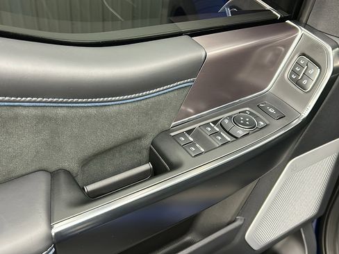 Used 2026 Ford F450 Platinum image 34