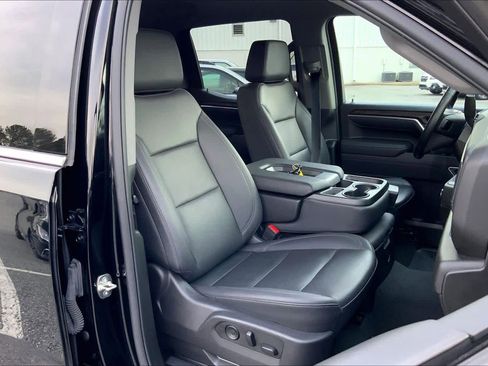 Used 2025 GMC Sierra 1500 SLT image 9