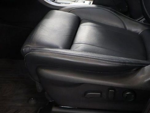 Used 2022 Subaru Ascent Touring image 16