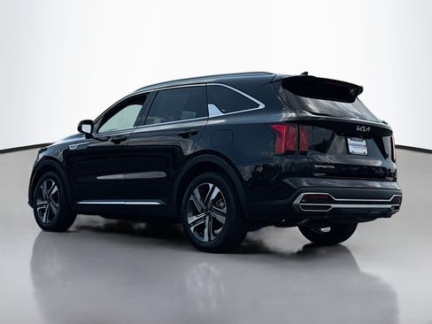 Used 2023 Kia Sorento EX AWD/4WD image 14