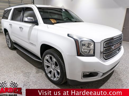 Used 2019 GMC Yukon XL SLT AWD/4WD image 6