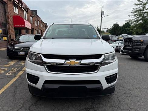 Used 2020 Chevrolet Colorado W/T w/ WT Convenience Package RWD image 2