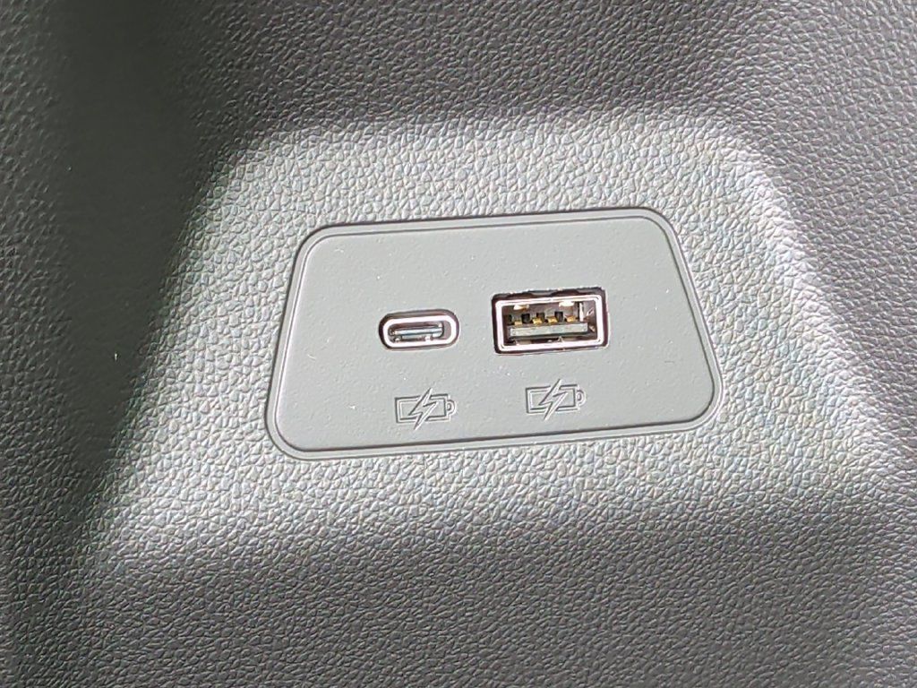 New 2026 Buick Envision Sport Touring AWD/4WD image 37