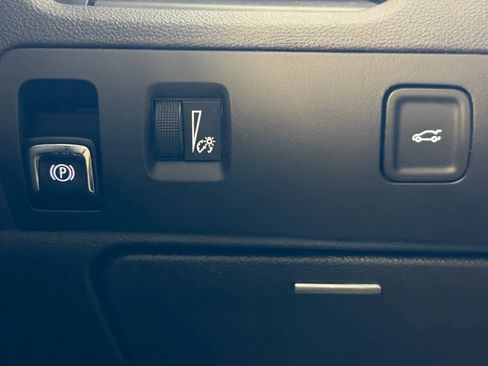 Used 2020 Chevrolet Impala LT FWD image 36