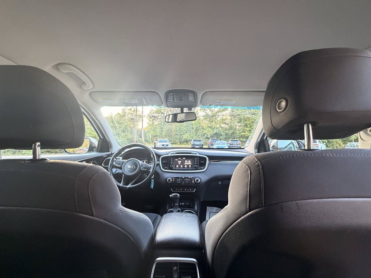 Used 2017 Kia Sorento AWD w/ LX Convenience Package image 24