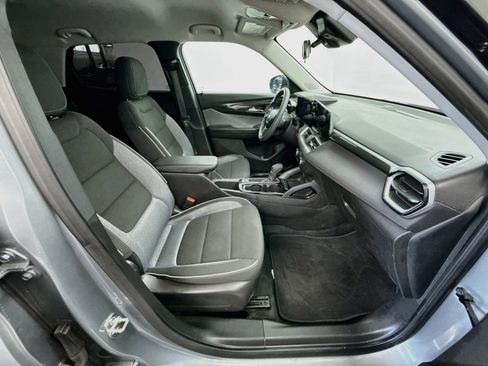 Used 2026 Chevrolet TrailBlazer LS w/ LS Convenience Package FWD image 28