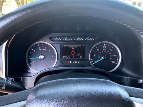 Certified 2021 Ford Expedition XLT w/ FX4 Off-Road Package AWD/4WD image 26