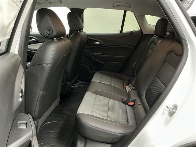 New 2026 Chevrolet Trax LT w/ LT Convenience Package FWD image 21