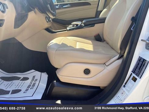 Used 2019 Mercedes-Benz GLS 450 4MATIC w/ Premium 1 Package image 23