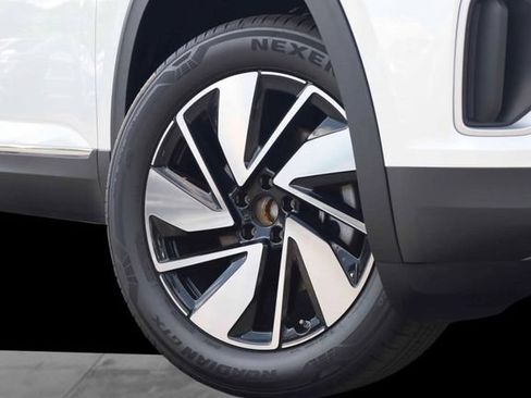 New 2026 Volkswagen Atlas SEL AWD/4WD image 3