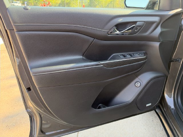 Used 2019 GMC Acadia SLT FWD image 12