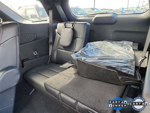 Certified 2025 Ford Explorer ST image 29