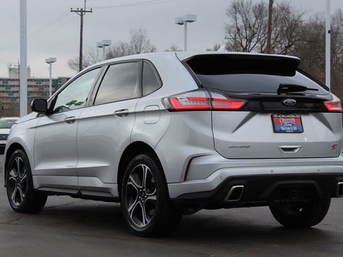 Used 2019 Ford Edge ST w/ Convenience Package image 5