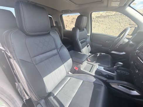 Certified 2024 Nissan Frontier SL w/ Technology Package image 32