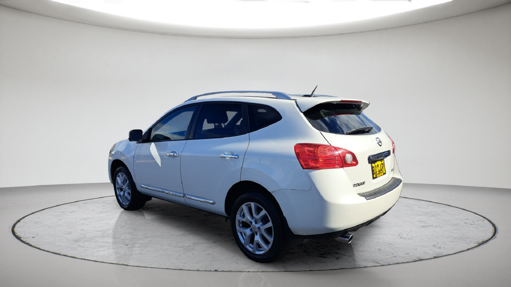 Used 2012 Nissan Rogue SL AWD/4WD image 15