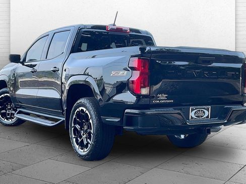 Used 2026 Chevrolet Colorado Z71 w/ Technology Package AWD/4WD image 11