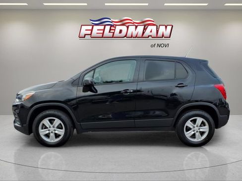 Used 2020 Chevrolet Trax LS w/ Tint and Cruise Package AWD/4WD image 2