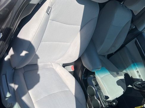 Used 2014 Kia Sorento LX AWD/4WD image 19