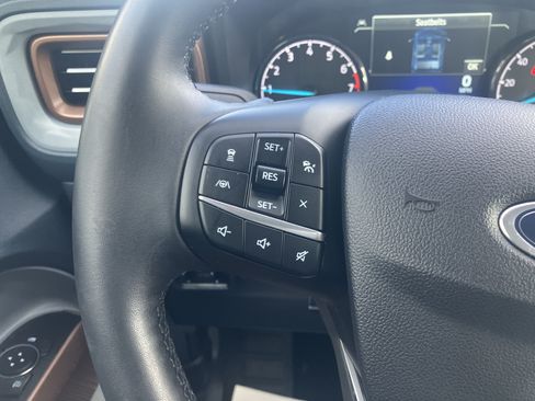 Used 2024 Ford Maverick Lariat w/ 4K Tow Package AWD/4WD image 24