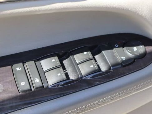 Used 2015 Buick Enclave Leather FWD image 22