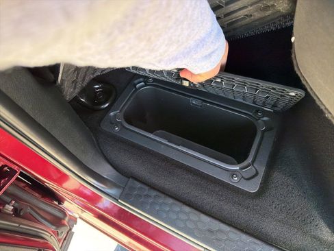 Used 2018 RAM 1500 Express w/ Express Value Package image 29