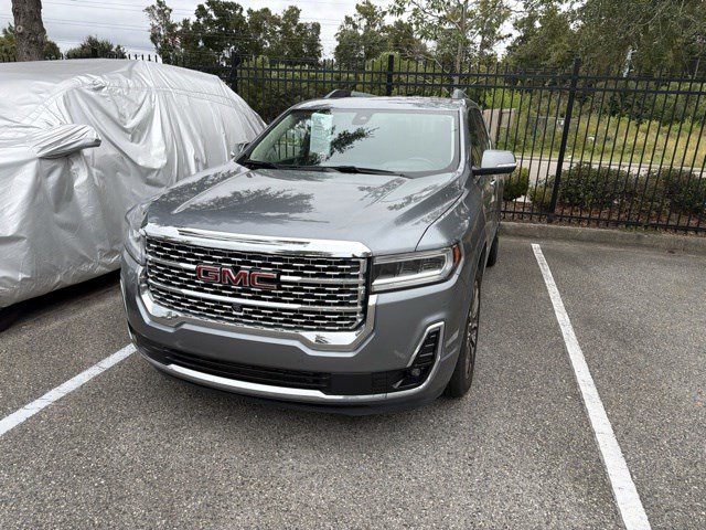 Used 2020 GMC Acadia Denali w/ Technology Package AWD/4WD image 6