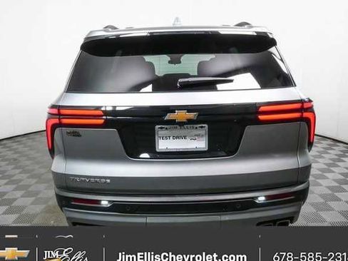 Certified 2025 Chevrolet Traverse LT image 23