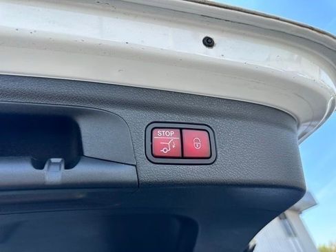 Used 2021 Mercedes-Benz GLE 350 image 18