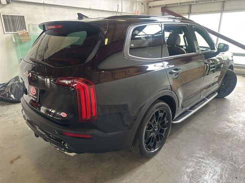 Used 2022 Kia Telluride SX w/ SX Prestige Package AWD/4WD image 6