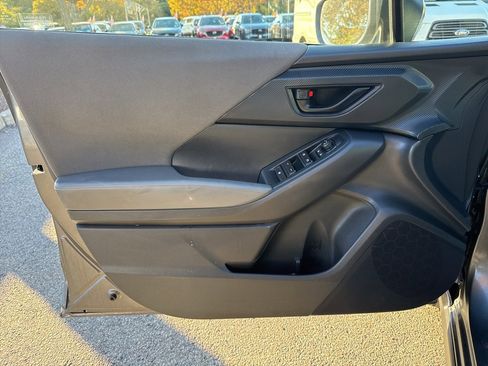 Certified 2024 Subaru Crosstrek 2.0i image 21