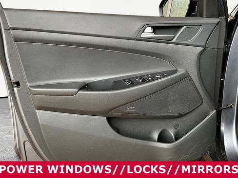 Used 2017 Hyundai Tucson Limited w/ Limited Ultimate Package 03 FWD image 19