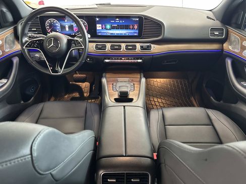 Certified 2025 Mercedes-Benz GLE 450 4MATIC image 8