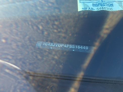 Used 2023 Jeep Wagoneer Series III w/ Premium Group I image 60