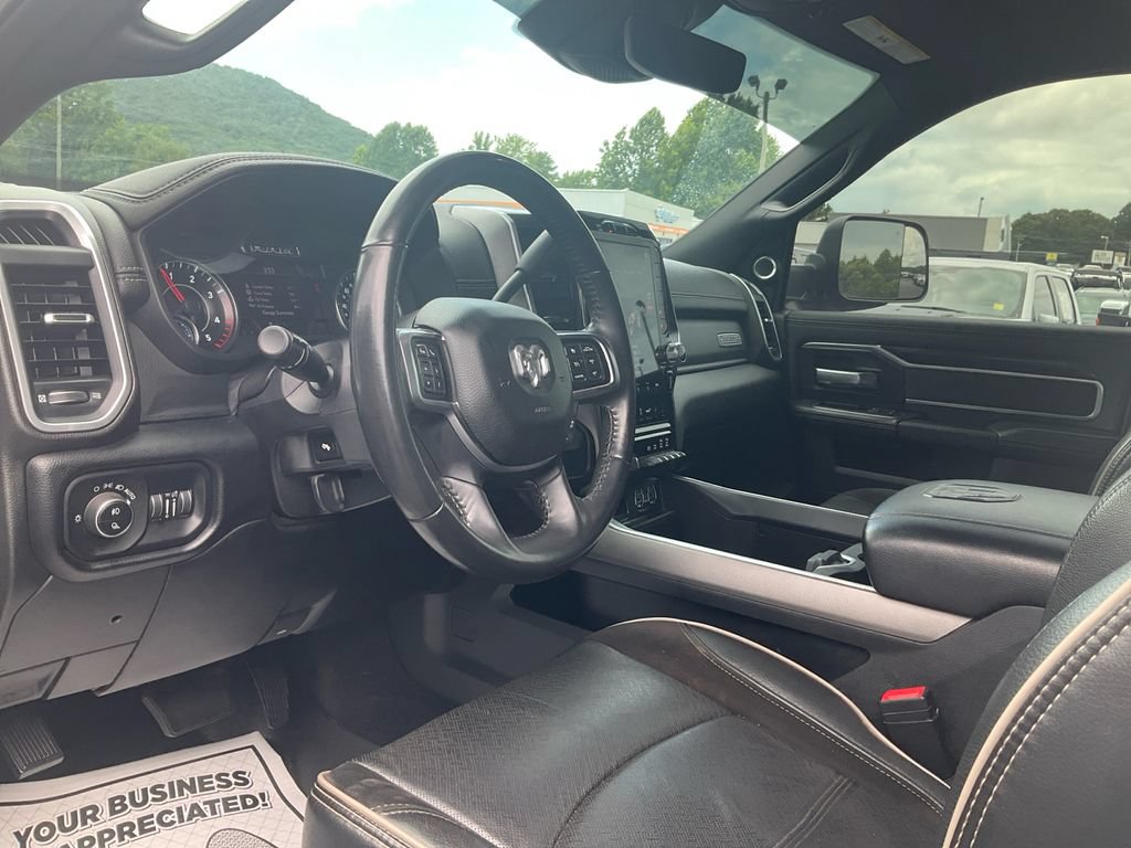 Used 2020 RAM 3500 Laramie AWD/4WD image 15