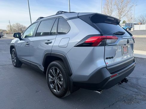 Used 2025 Toyota RAV4 XLE Premium w/ Weather Package image 4