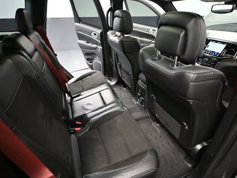 Used 2019 Jeep Grand Cherokee SRT AWD/4WD image 47